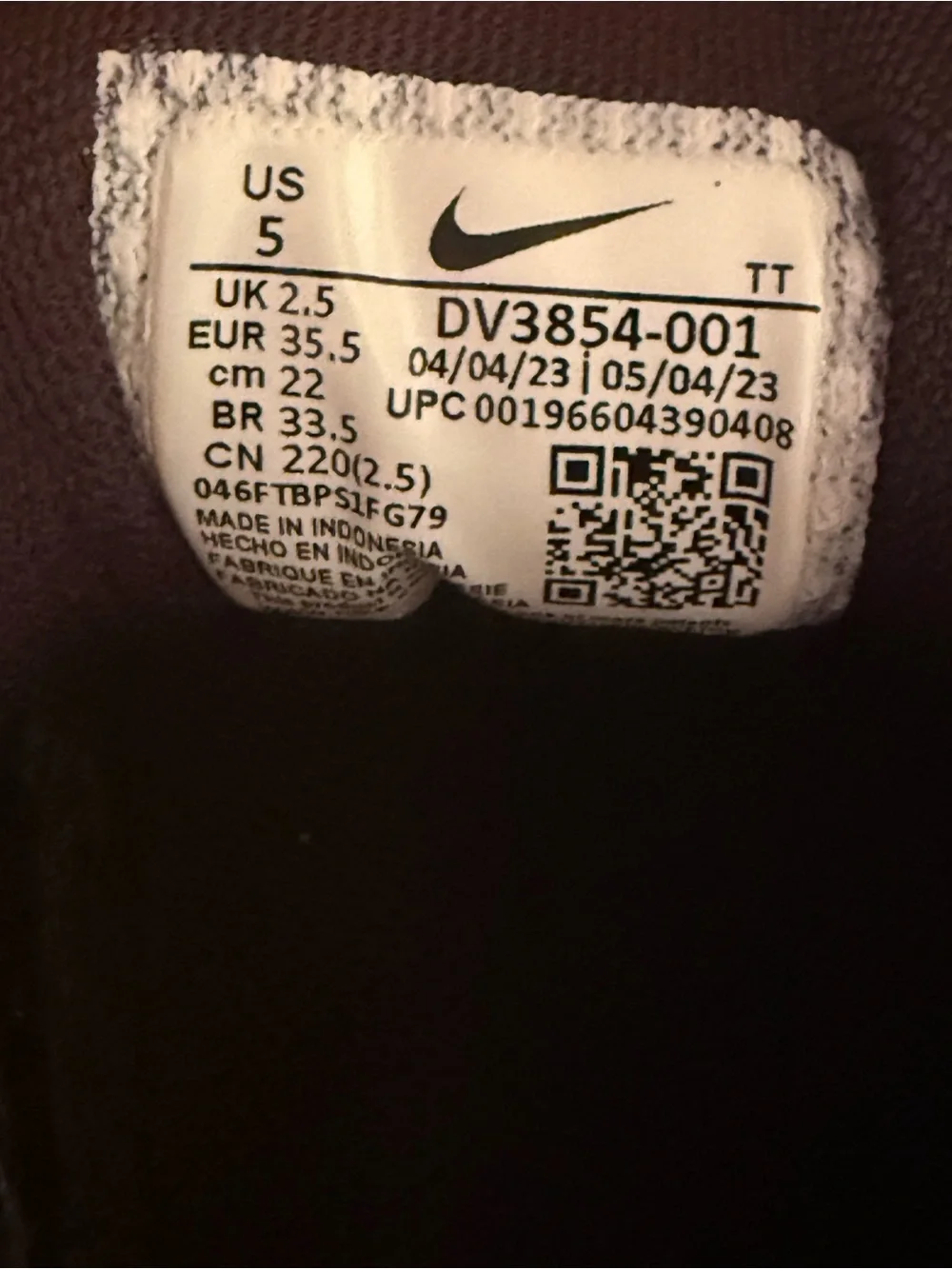 New Women’s Size 5 - Nike Air Zoom Pegasus 40 Black White DV3854 001